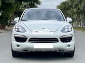Porsche Cayene S model 2013