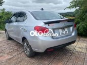 Mitsubishi Attrage 2016 nhập khẩu rin cả xe