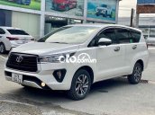 Toyota INNOVA 2.0E màu trắng số sàn 2020 mẫu mới