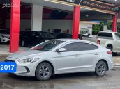 Hyundai Elantra 2017 số sàn