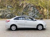 Gia đình bán Toyota Vios 2015