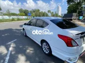 NissanSuny-Premium AT