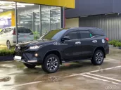 Toyota Fortuner Legender 2 cầu máy dầu