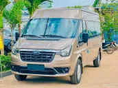 Ford Transit 2024 - Màu Vàng - Giao ngay trong tháng.