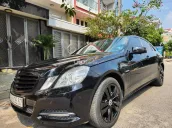 Cần bán Mercedes E250 (1.8L) sản xuất:2011AT,màu đen,gđ sử dụng mới 95%.