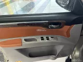 SUV 7 chỗ cực đẹp, máy xăng cực khỏe, keo chỉ Zin
