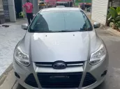 ford forcus 1.6 AT