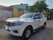 Nissan Navara 2018 EL AT màu trắng - 2.5 - odo 77k