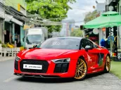 V10Plus_Coupe- Màu đỏ nội thất đen