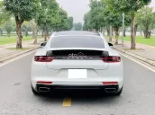 Porsche Panamera 2018 tại Hà Nội