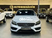 Mercedes C300 AMG 2018 TRẮNG HỖ TRỢ BANK 70%,