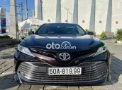 Bán Toyota Camry 2019