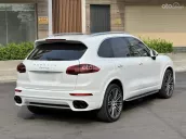 Porsche Cayenne 2016