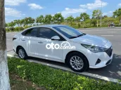 Hyundai Accent 2022 số tự động, màu trắng, giá 440