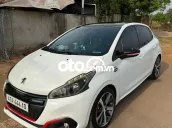 Peugeot 208 2015