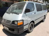 Toyota Hiace van đẹp