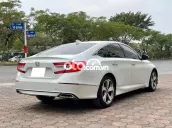 Honda Accord 2020, tự động 1.5L Turbo, Thái Lan.