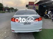 honda city xe nhà đi rất kĩ