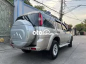 Ford Everest 2.5 máy dầu số sàn 7 chổ model 2010