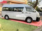 Toyota Hiace 2015