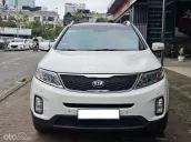 Kia Sorento 2015 số tự động