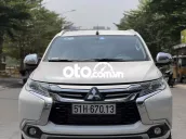 Bán xe Mitsubishi Pajero Sport 2019 số sàn màu trắ