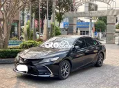 Toyota Camry 2.5Q 2023 Nhập khẩu