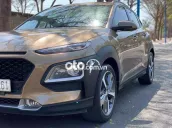 Hyundai Kona xe ít đi trùm mền như mới