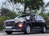 Hyundai Tucson 2019 bản 2.0A, màu đen, sơn zin