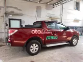 xe đang đi Mazda BT50 2015 số sàn, 2 cầu, 2.2l