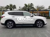 Hyundai Santa Fe 2021 máy xăng lăn bánh 6v km