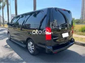 Peugeot Traveller Premium 2.0L limousine 14.000km