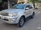 Toyota Fortuner 2012 tại Bình Dương