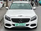 Mercedes Benz C200 2015