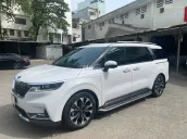 - Kia Carnival luxury 2022 - Màu: Trắng - Odo: 4 vạn km, 1,14 tỷ