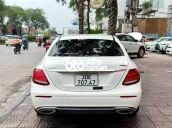 BÁN MERCEDES E250 MODEL 2018 MẦU TRẮNG RẤT ĐẸP