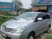 bán Innova 2010 G,màu bạc, số sàn, nội thất đẹp