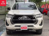 Toyota Hilux 2021 1 cầu 4x2 số sàn