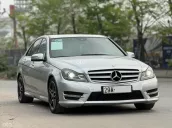 Mercedes-Benz C300 2011 số tự động