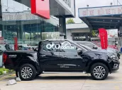 Nissan Navara 2.5L AT 2020 Đen 37.000km