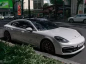 Porsche Panamera 2021