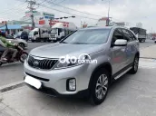 KIA SORENTO 2.4GAT Xăng 2018 Chạy 4v zin