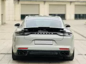 Porsche Panamera 2019