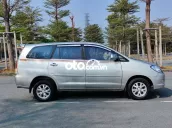 Bán Toyota Innova 2006 số sàn