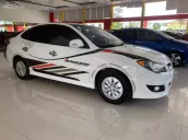 Sedan 5 chỗ giá rẻ, máy số ngon, thân vỏ chắc chắn