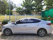 Hyundai Elantra 2016 1.6 MT