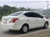 Nissan Sunny 2017 số sàn