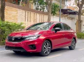 Màu đỏ nội thất đen chạy hơn 5v km