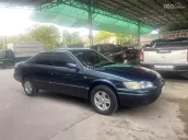 Toyota Camry 2001 số sàn