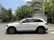 Mercedes Benz GLC 200 model 2019